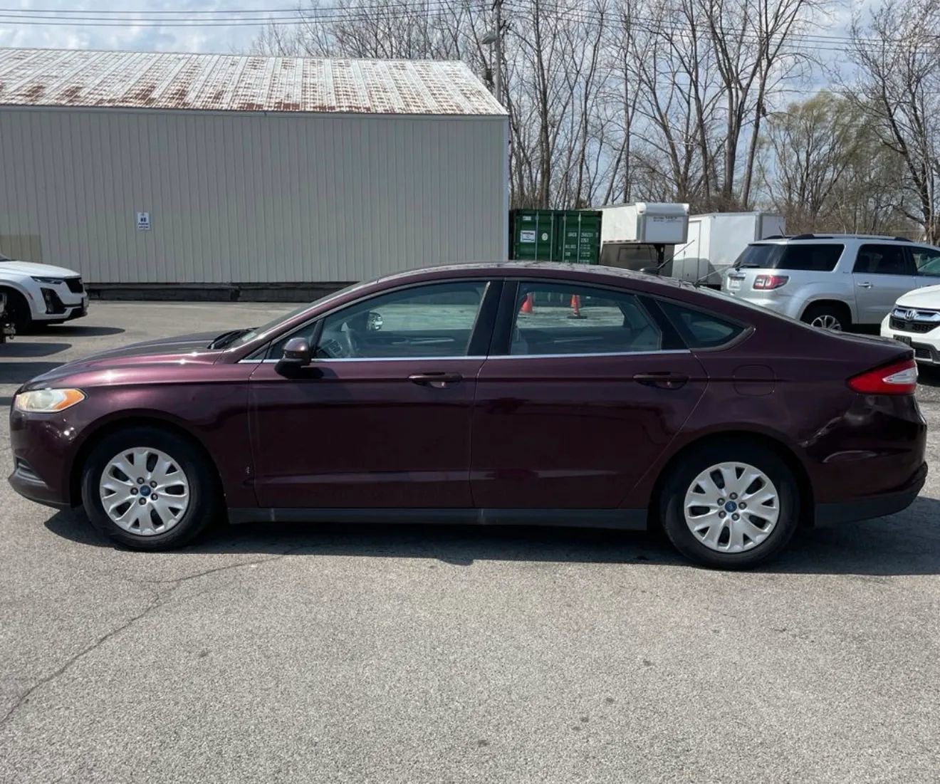 Used 2013 Ford Fusion S FWD image 2