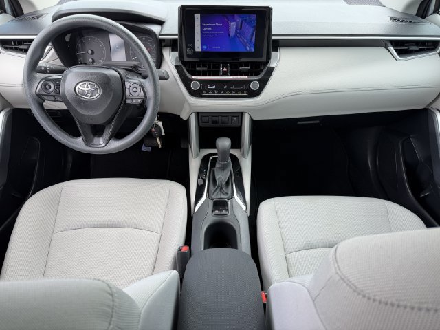 Used 2024 Toyota Corolla Cross L FWD image 9