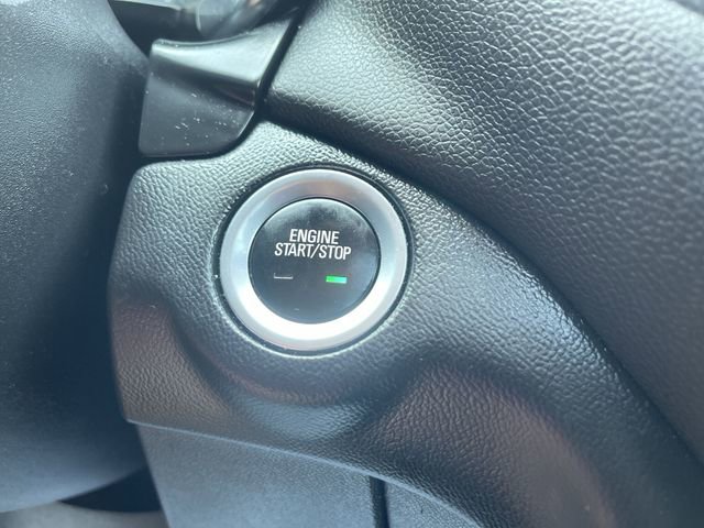 Certified 2018 Chevrolet Equinox LT w/ Sun & Infotainment Package AWD/4WD image 17