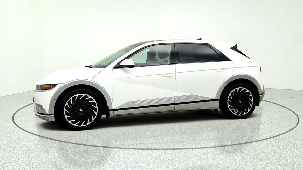 Used 2024 Hyundai Ioniq 5 Limited AWD/4WD image 8
