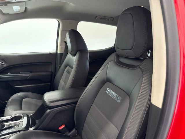 Used 2015 GMC Canyon SLE w/ All-Terrain Package AWD/4WD image 19