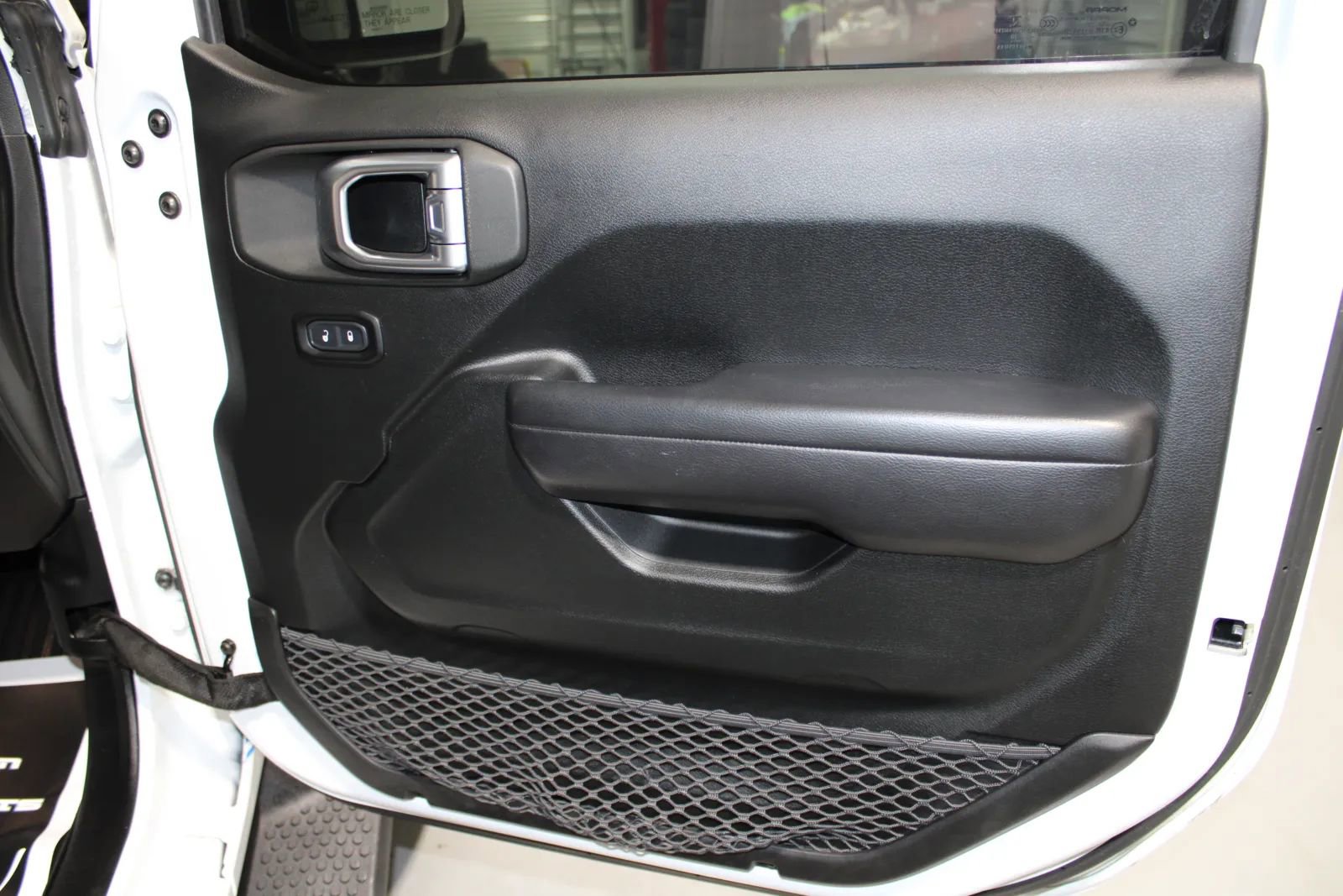 Used 2020 Jeep Wrangler Unlimited Sport S image 23