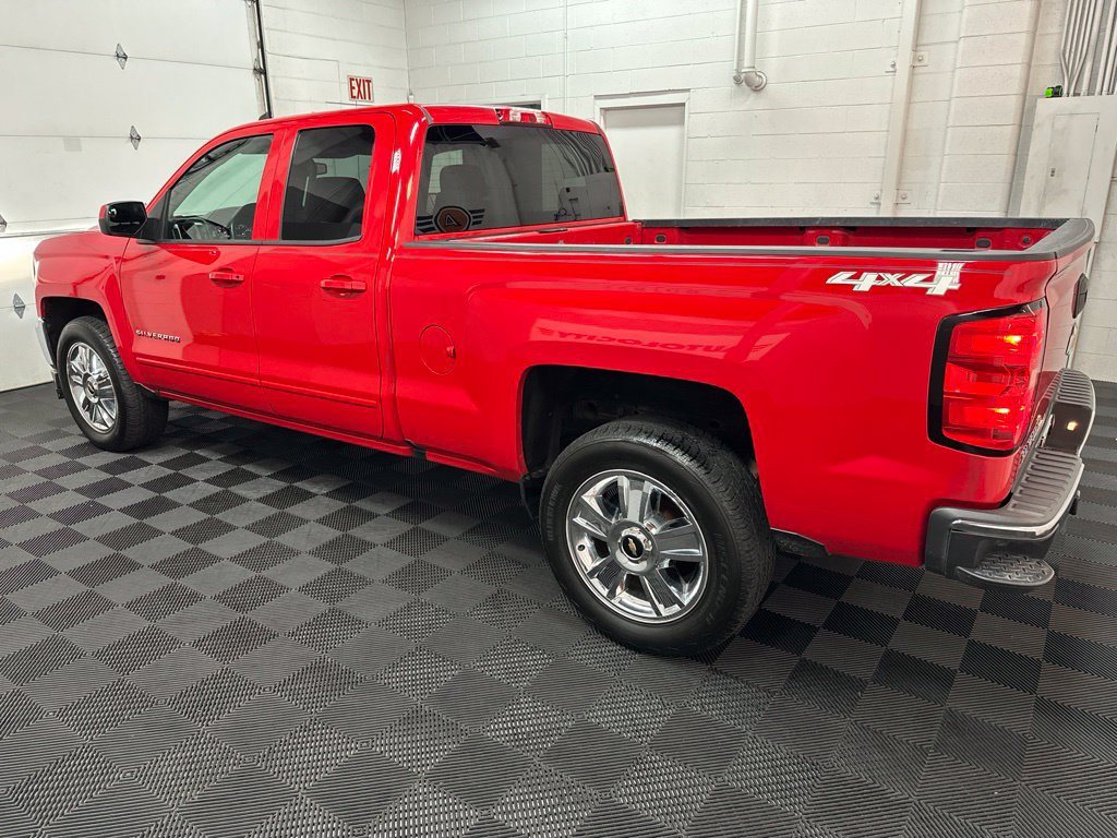 Used 2017 Chevrolet Silverado 1500 LT w/ All Star Edition AWD/4WD image 6