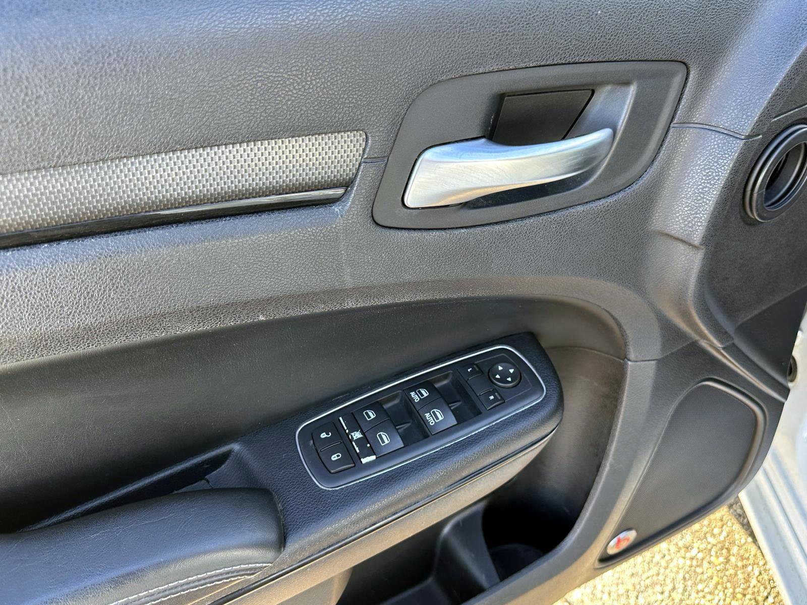 Used 2016 Chrysler 300 S image 16