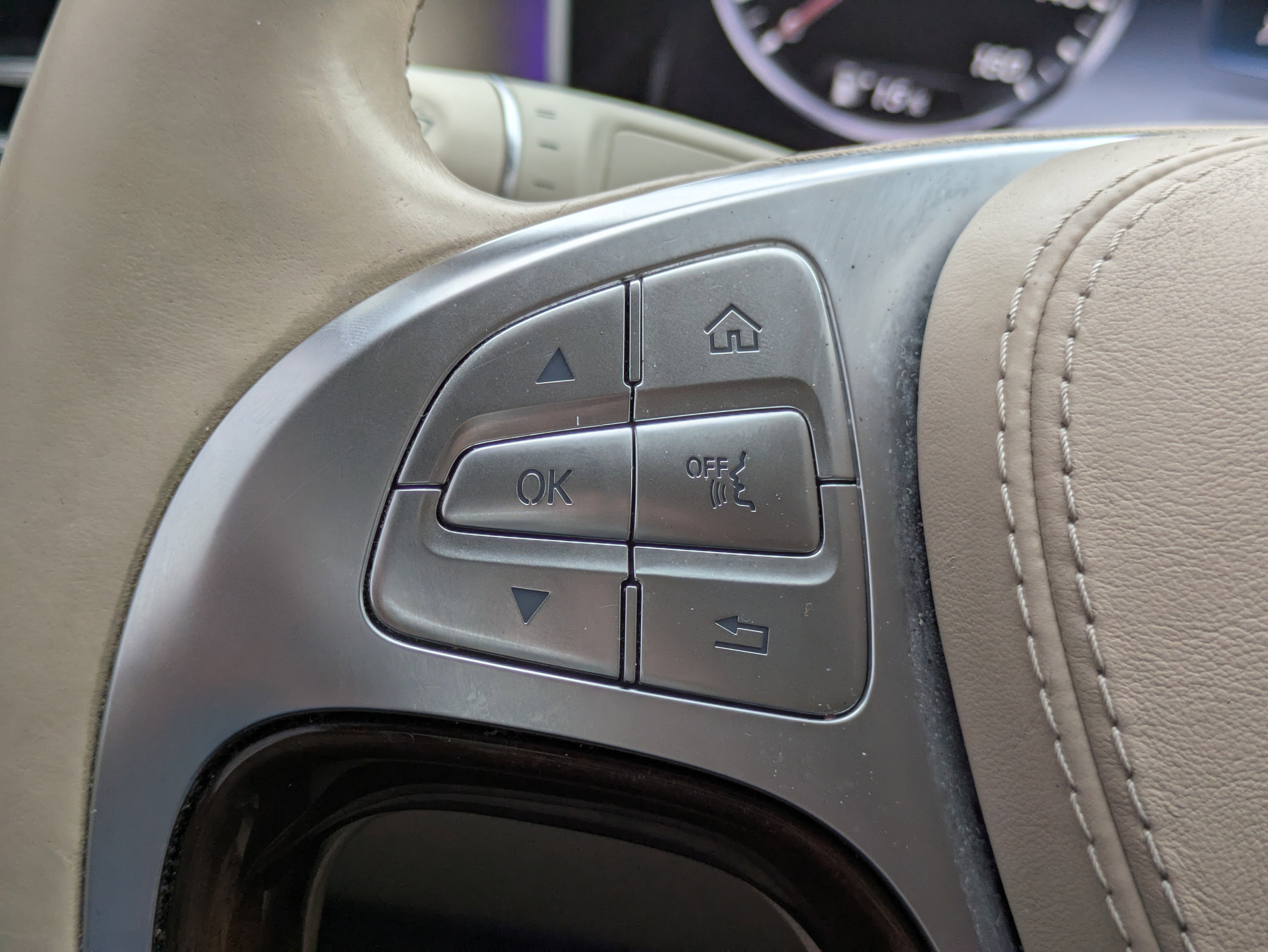 Used 2015 Mercedes-Benz S 550 Sedan image 22