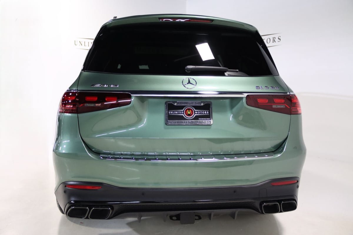 Used 2026 Mercedes-Benz GLS 63 AMG 4MATIC image 34