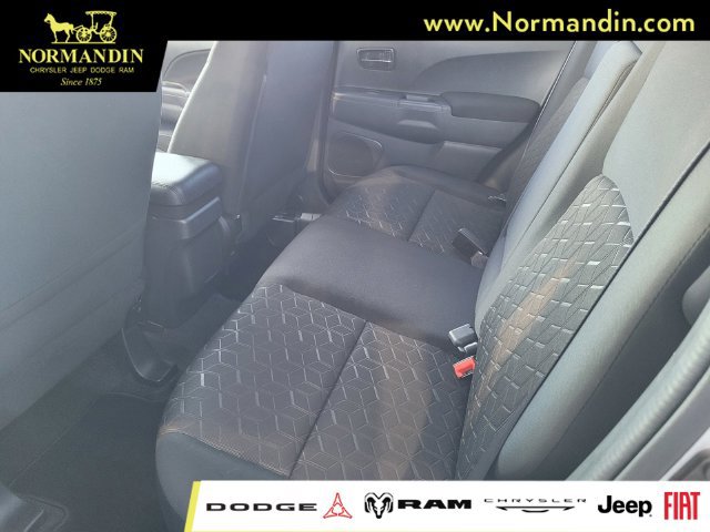 Used 2024 Mitsubishi Outlander Sport ES AWD/4WD image 18