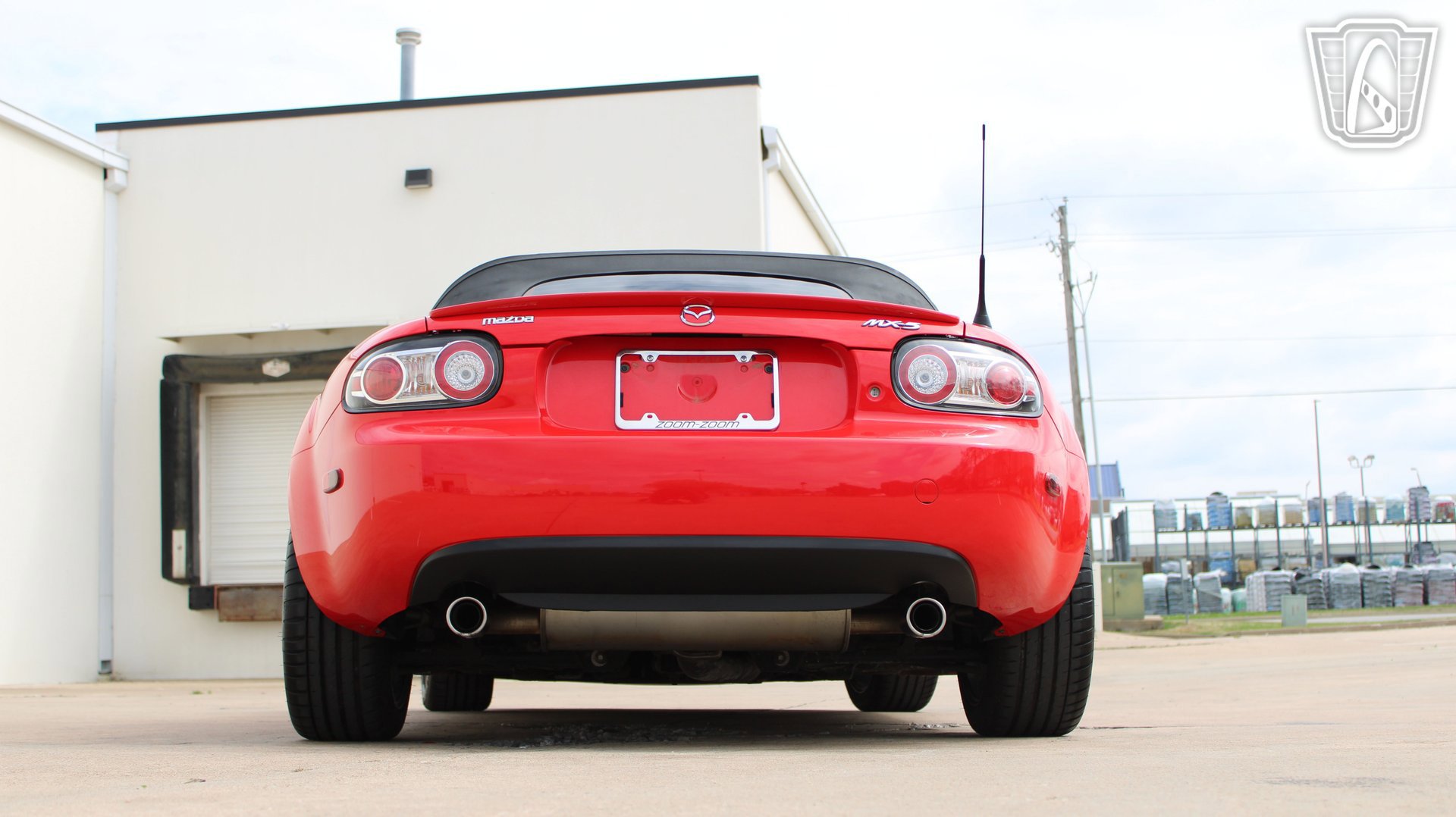 Used 2006 MAZDA MX-5 Miata Sport RWD image 12