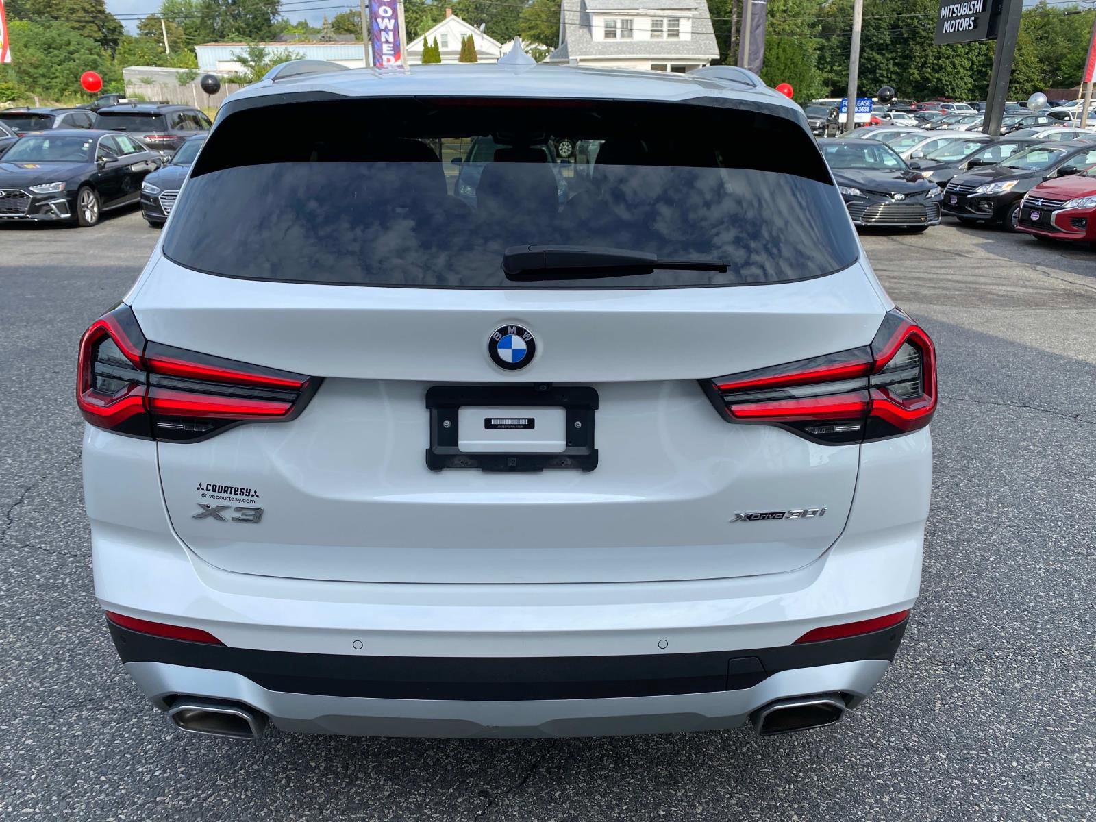 Used 2022 BMW X3 xDrive30i w/ Convenience Package image 4