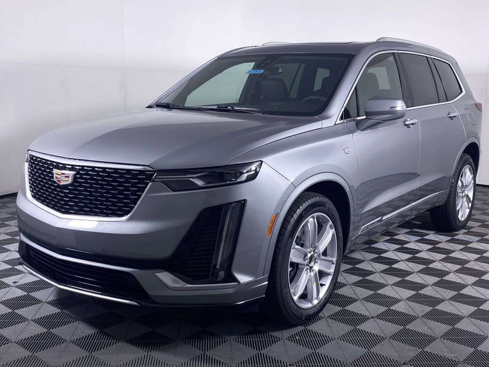 New 2025 Cadillac XT6 Luxury w/ LPO, Blue Accent Package AWD/4WD image 18