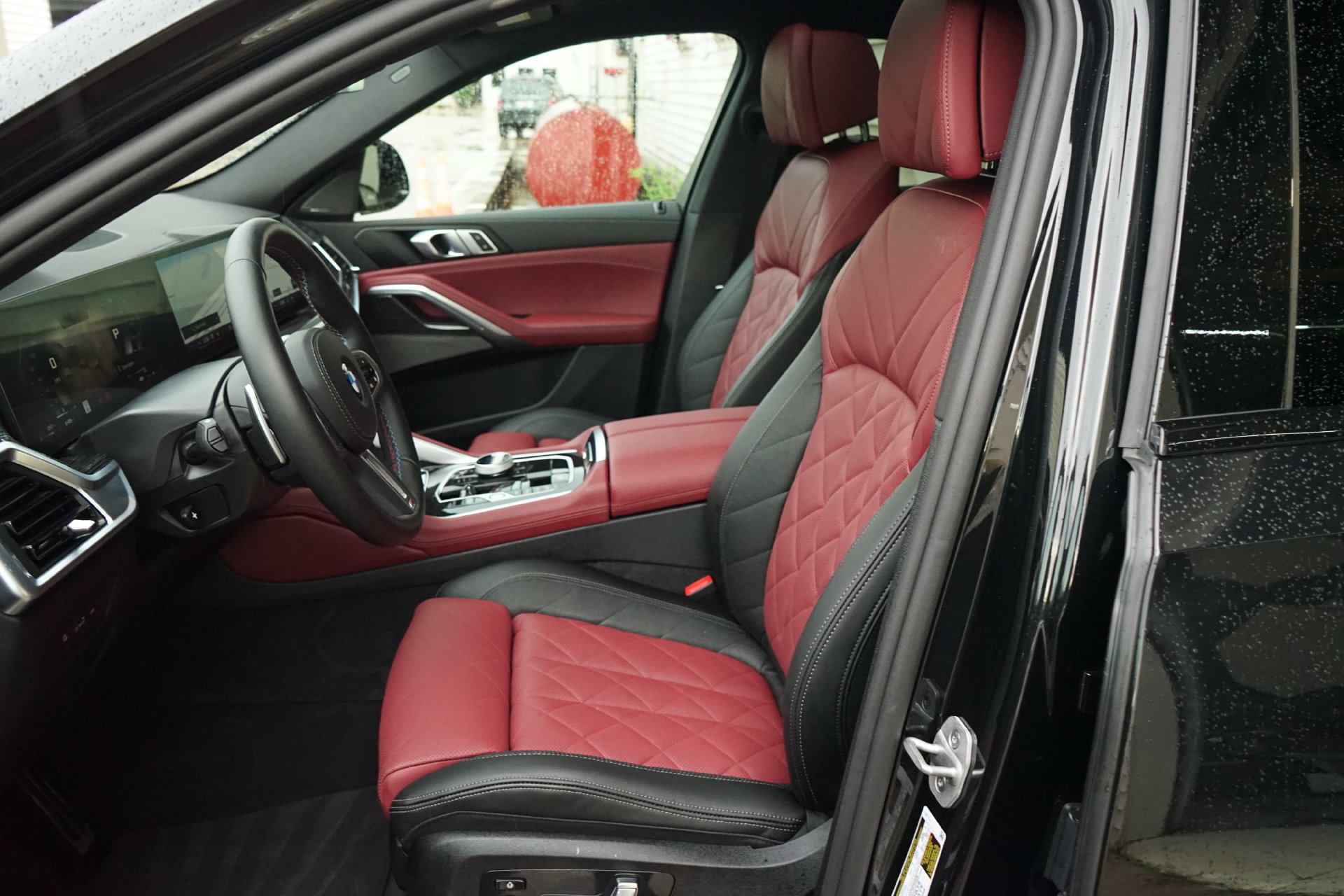 Used 2027 BMW X6 M60i AWD/4WD image 3
