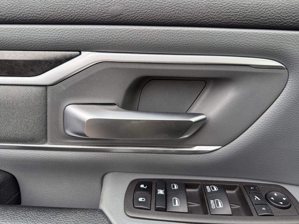 Used 2022 RAM 1500 Big Horn image 23