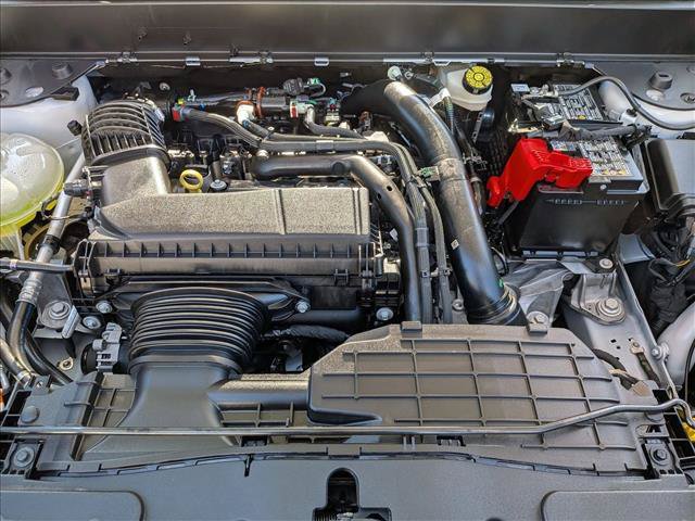 Used 2025 Ford Maverick Lobo AWD/4WD image 22