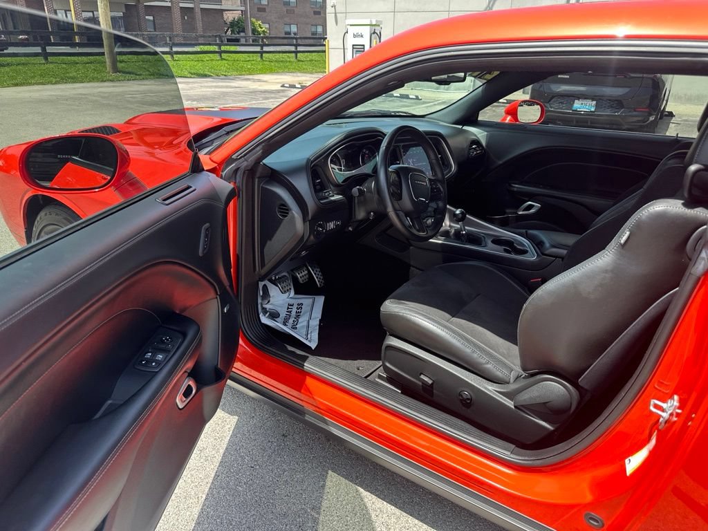 Used 2021 Dodge Challenger R/T Scat Pack w/ Plus Package RWD image 5