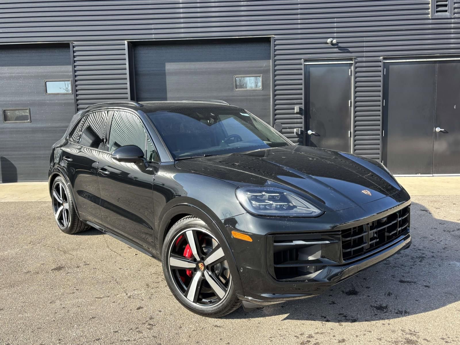 New 2026 Porsche Cayenne GTS image 12