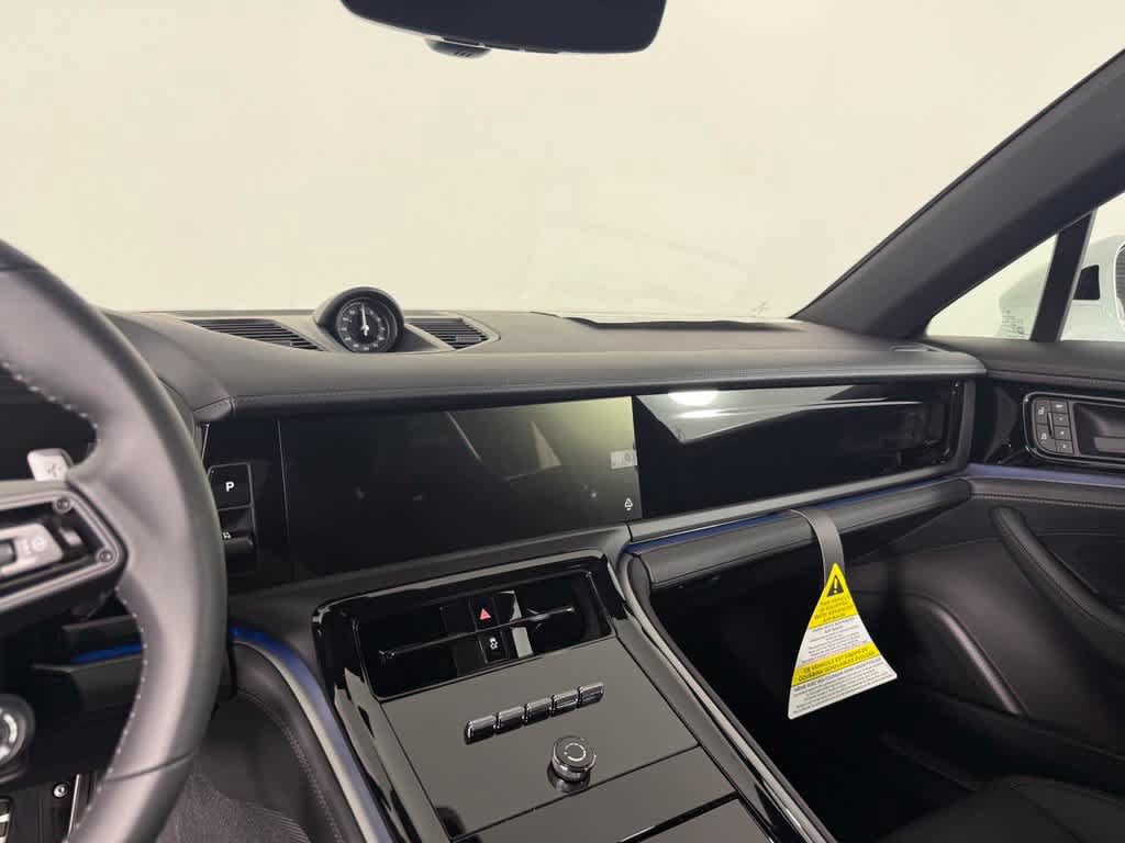 New 2026 Porsche Panamera RWD image 23