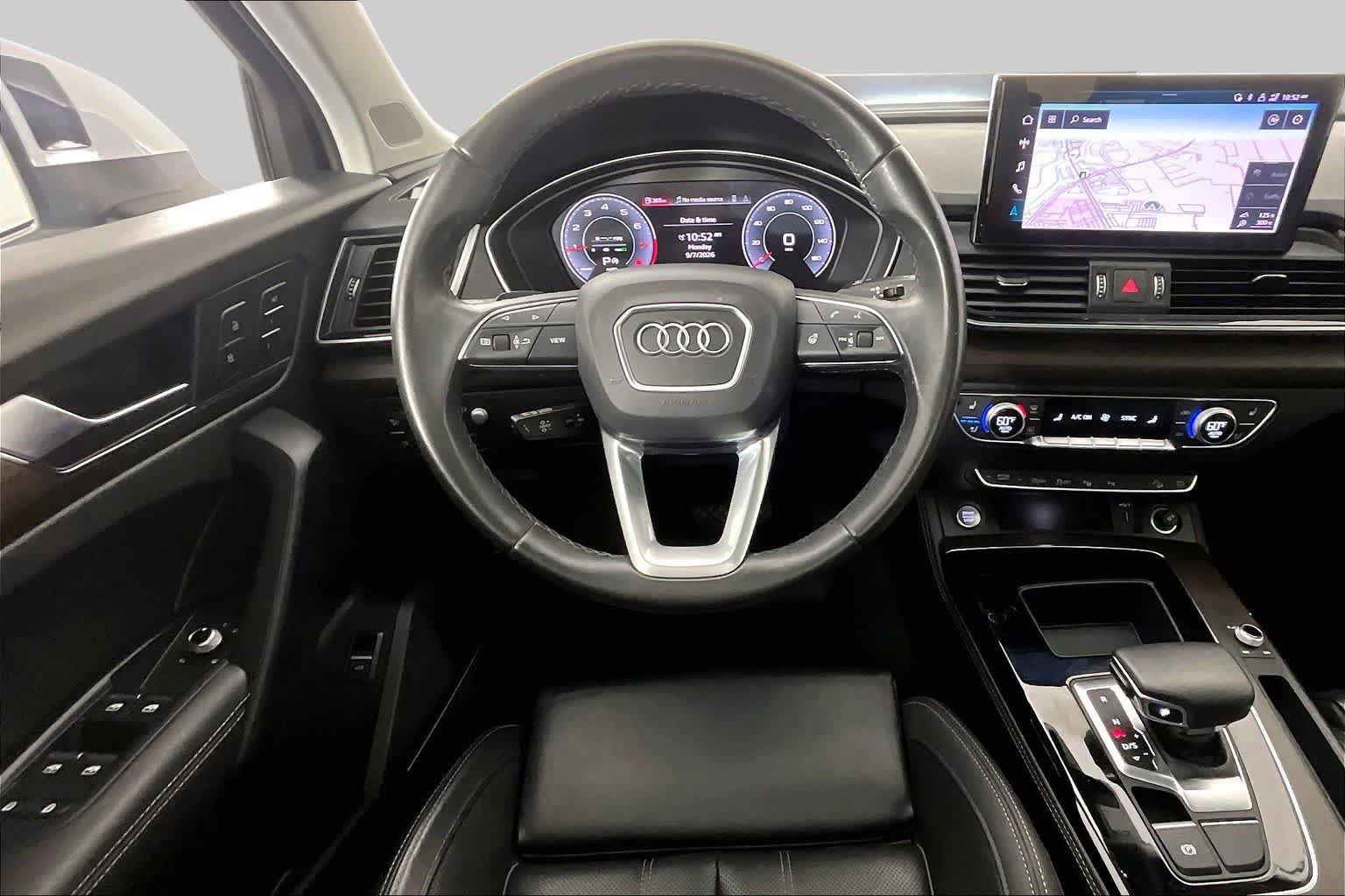 Used 2023 Audi Q5 2.0T Prestige w/ Prestige Package AWD/4WD image 6