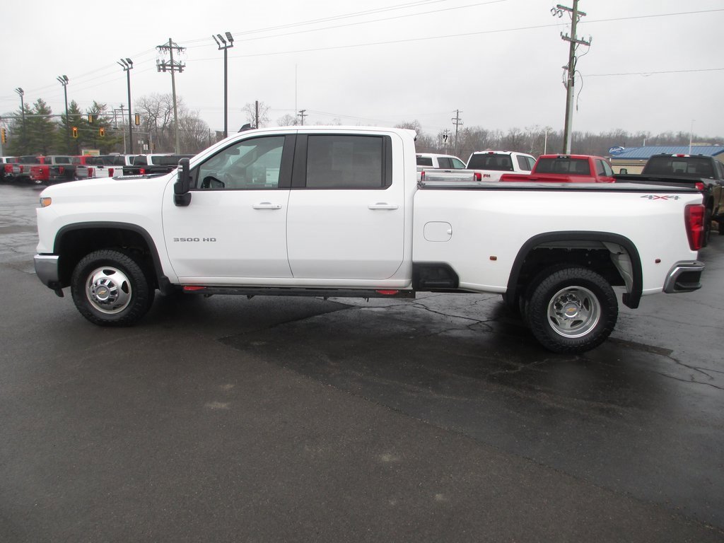 Used 2024 Chevrolet Silverado 3500 LT w/ All Star Edition image 11