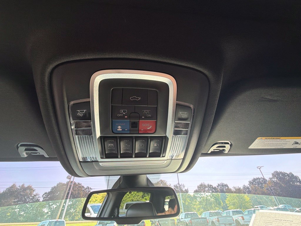 Used 2020 RAM 1500 Laramie w/ Sport Appearance Package AWD/4WD image 25