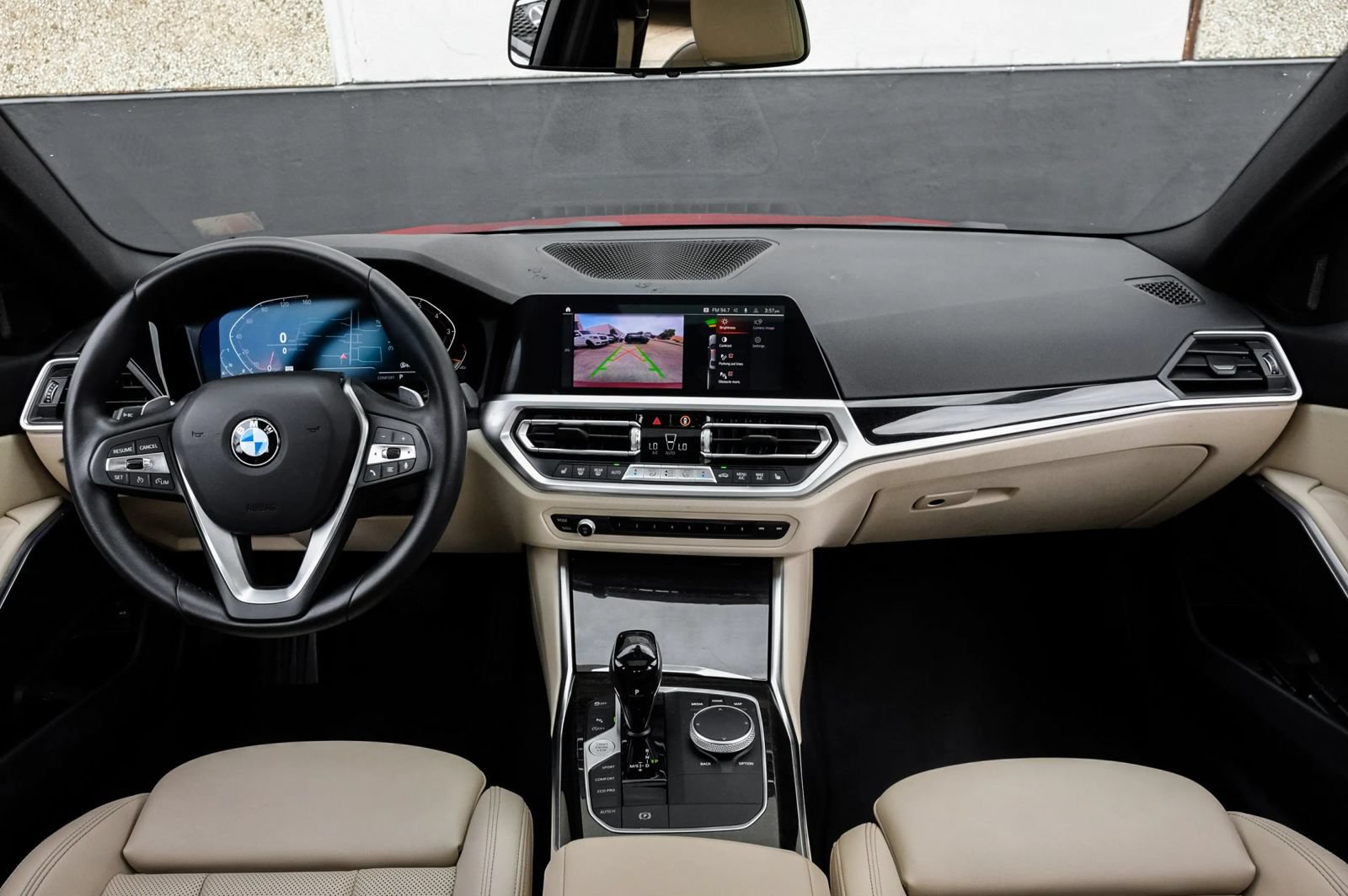 Used 2022 BMW 330i Sedan w/ Driving Assistance Package RWD image 16