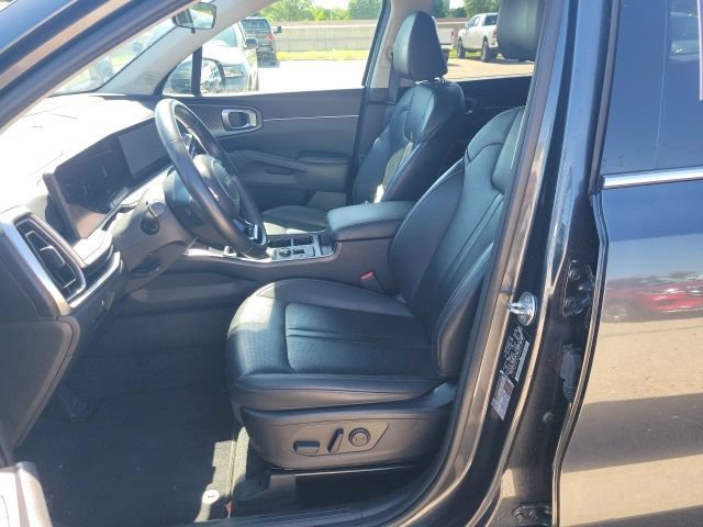 Used 2024 Kia Sorento S AWD/4WD image 17