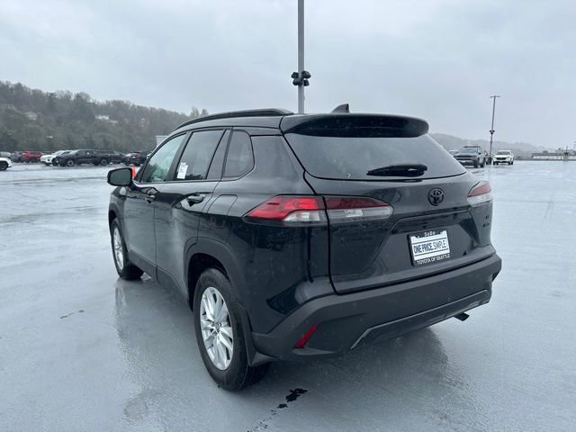 New 2026 Toyota Corolla Cross LE image 4