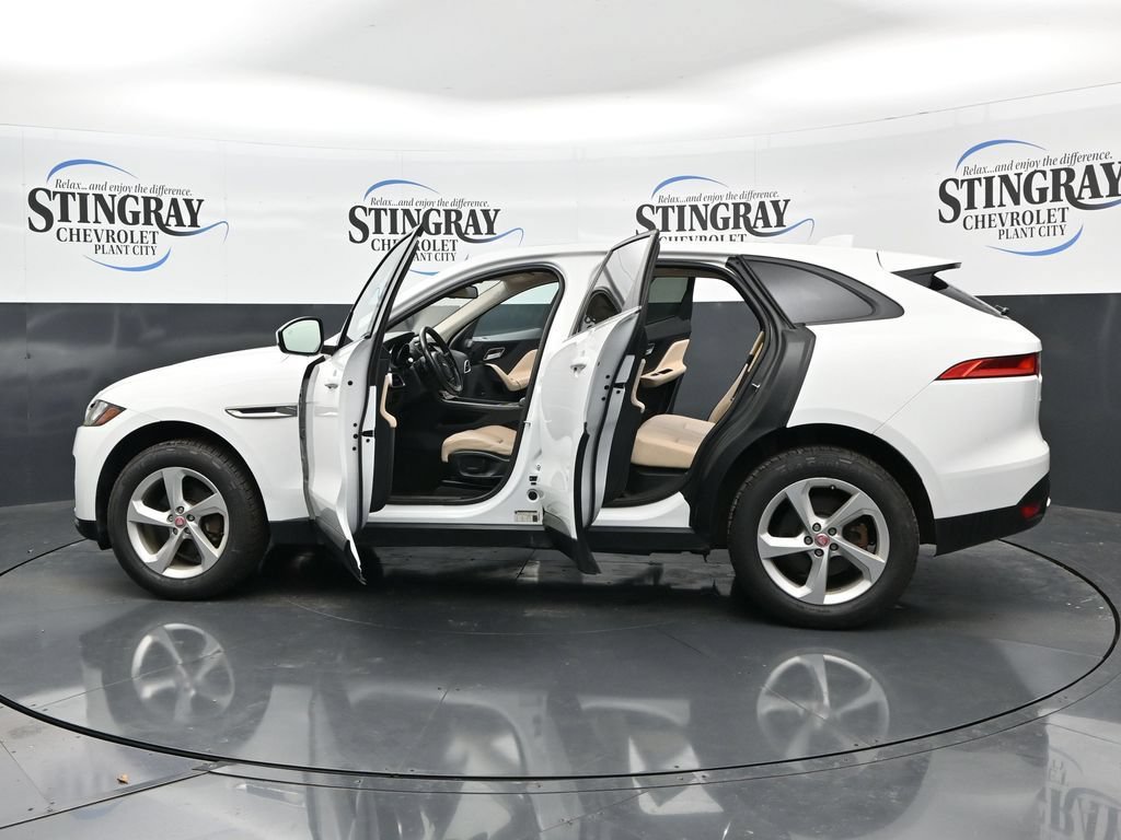 Used 2017 Jaguar F-PACE Premium AWD/4WD image 37