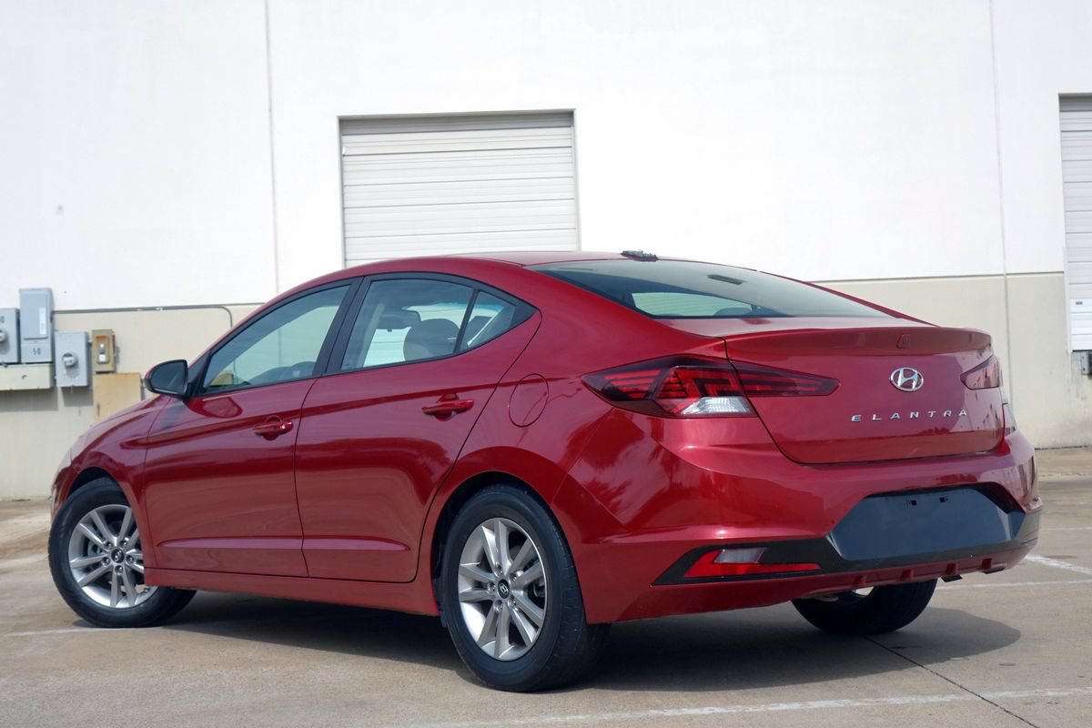 Used 2019 Hyundai Elantra Value Edition FWD image 4