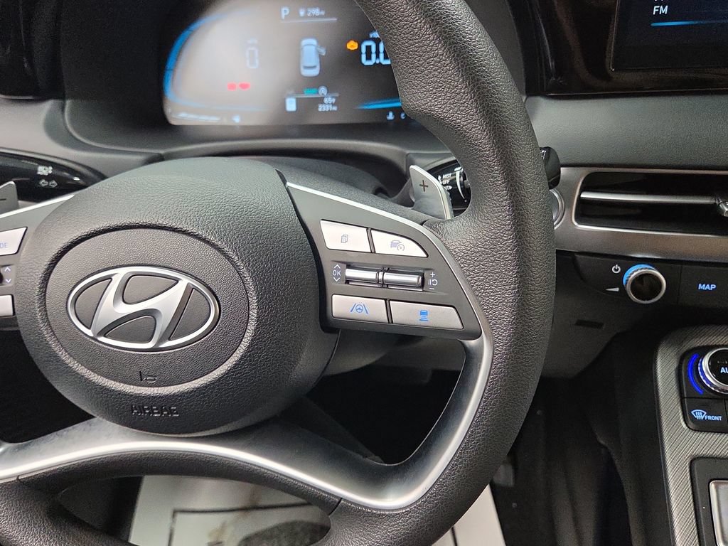 Used 2025 Hyundai Palisade SE AWD/4WD image 18