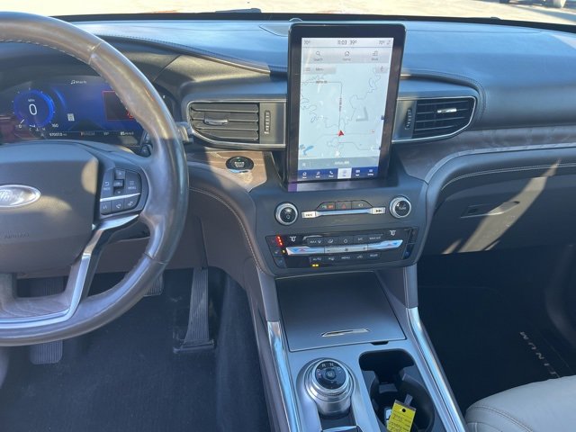 Used 2020 Ford Explorer Platinum w/ Premium Technology Package image 10