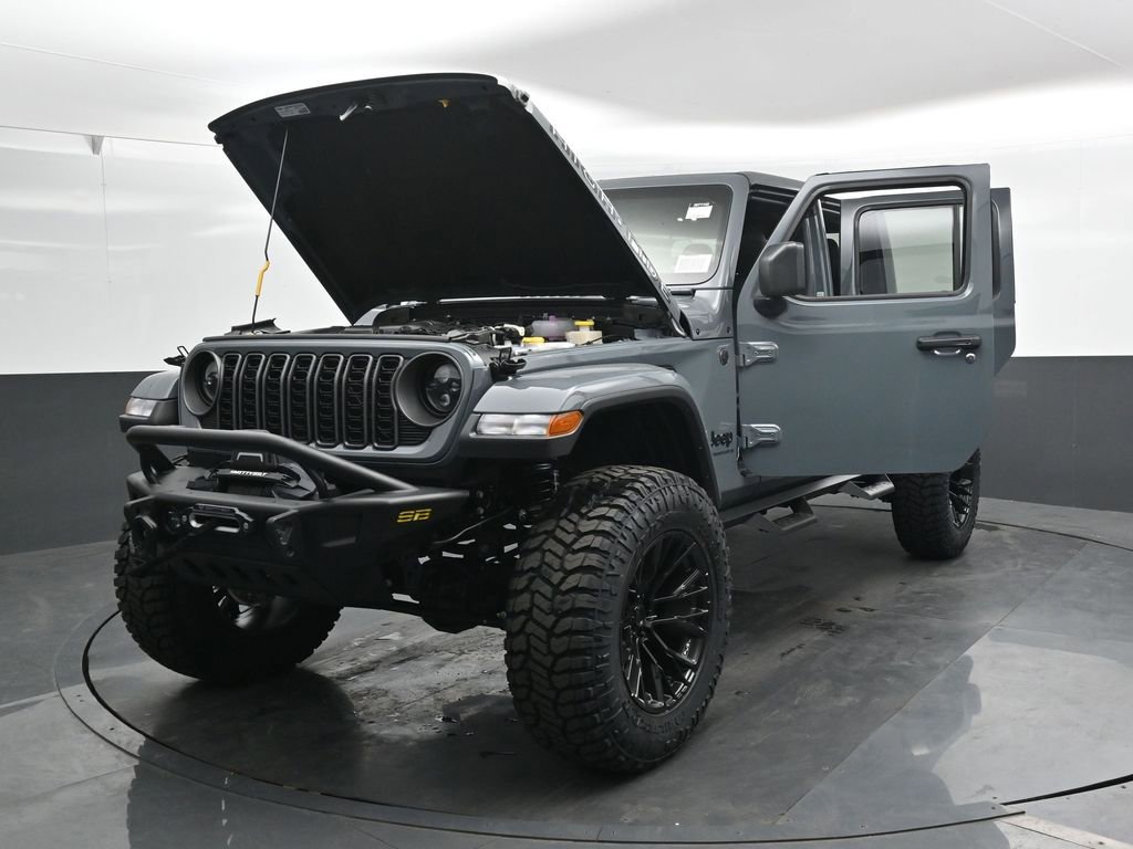 New 2025 Jeep Gladiator Sport AWD/4WD image 46