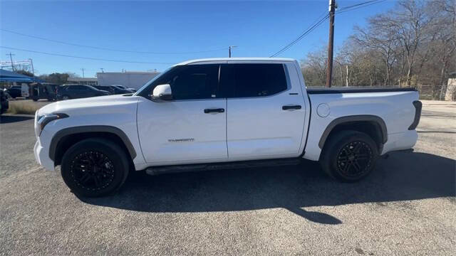 Used 2023 Toyota Tundra Limited w/ Power Package image 5