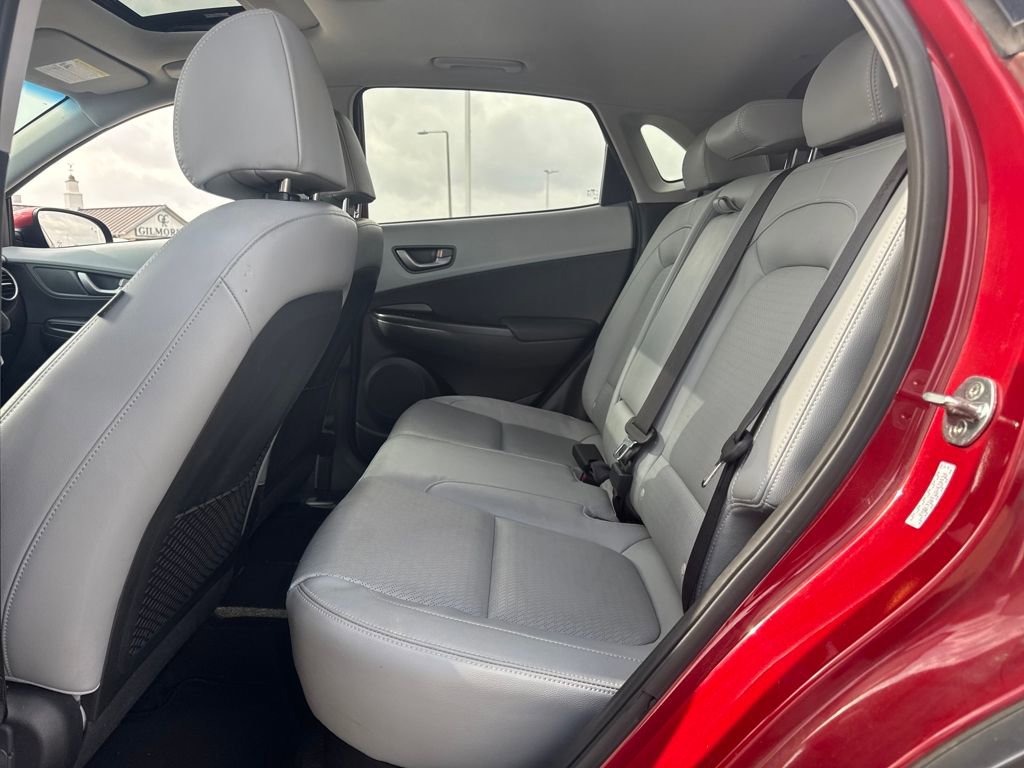 Used 2021 Hyundai Kona Limited w/ Cargo Package image 15
