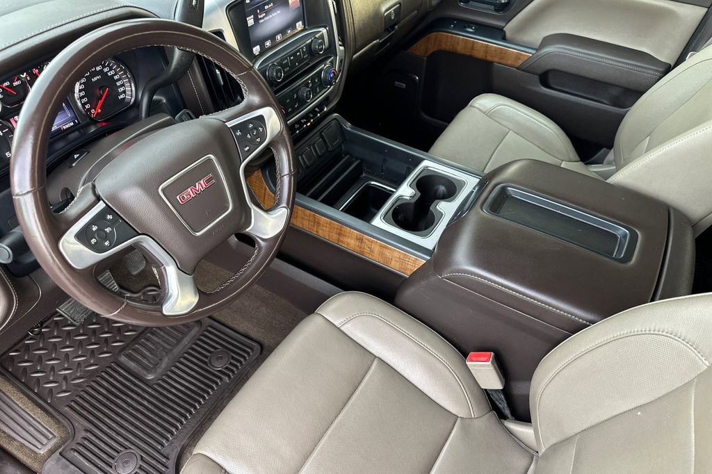 Used 2015 GMC Sierra 2500 SLT w/ Driver Alert Package image 10