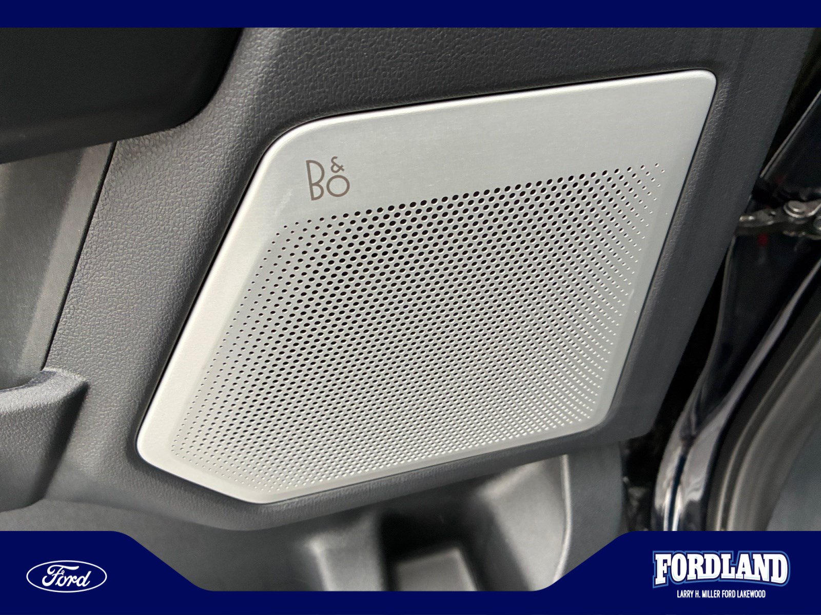 Used 2025 Ford F150 Raptor AWD/4WD image 27