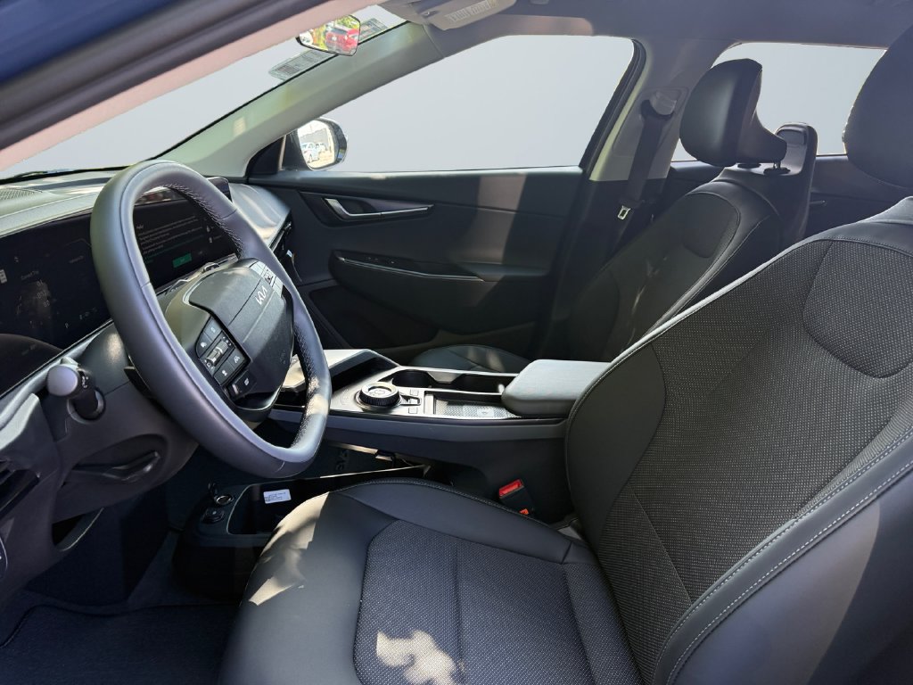 New 2026 Kia EV6 Light AWD/4WD image 9