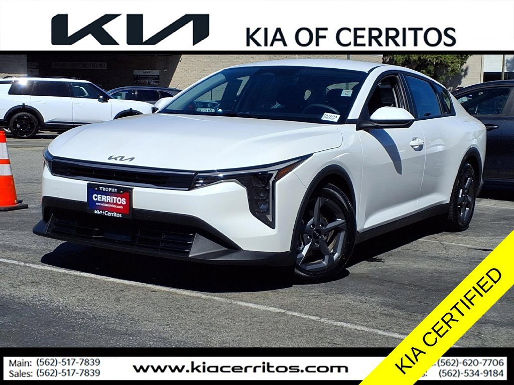 Certified 2025 Kia K4