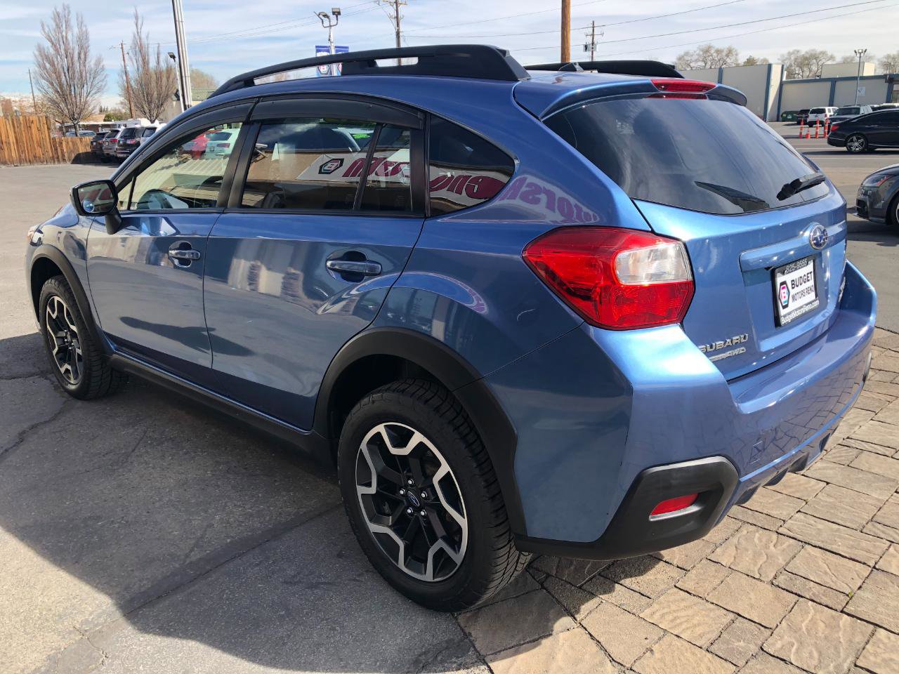 Used 2017 Subaru Crosstrek 2.0i Premium AWD/4WD image 4