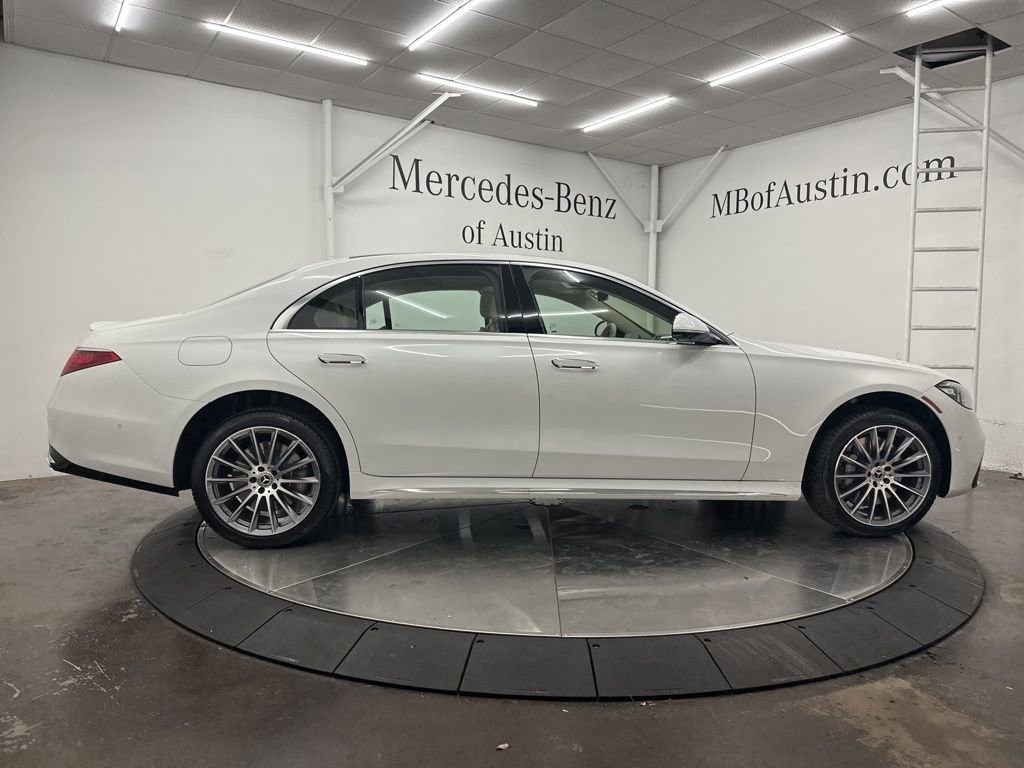 Used 2025 Mercedes-Benz S 580 4MATIC Sedan image 8