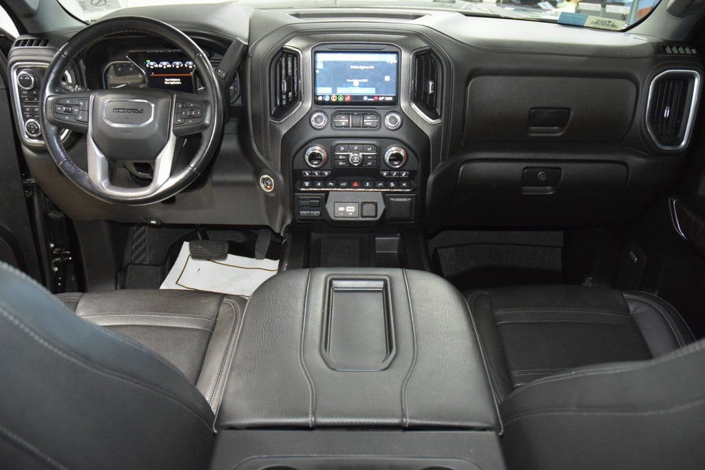 Used 2022 GMC Sierra 3500 Denali w/ Denali Ultimate Package image 30