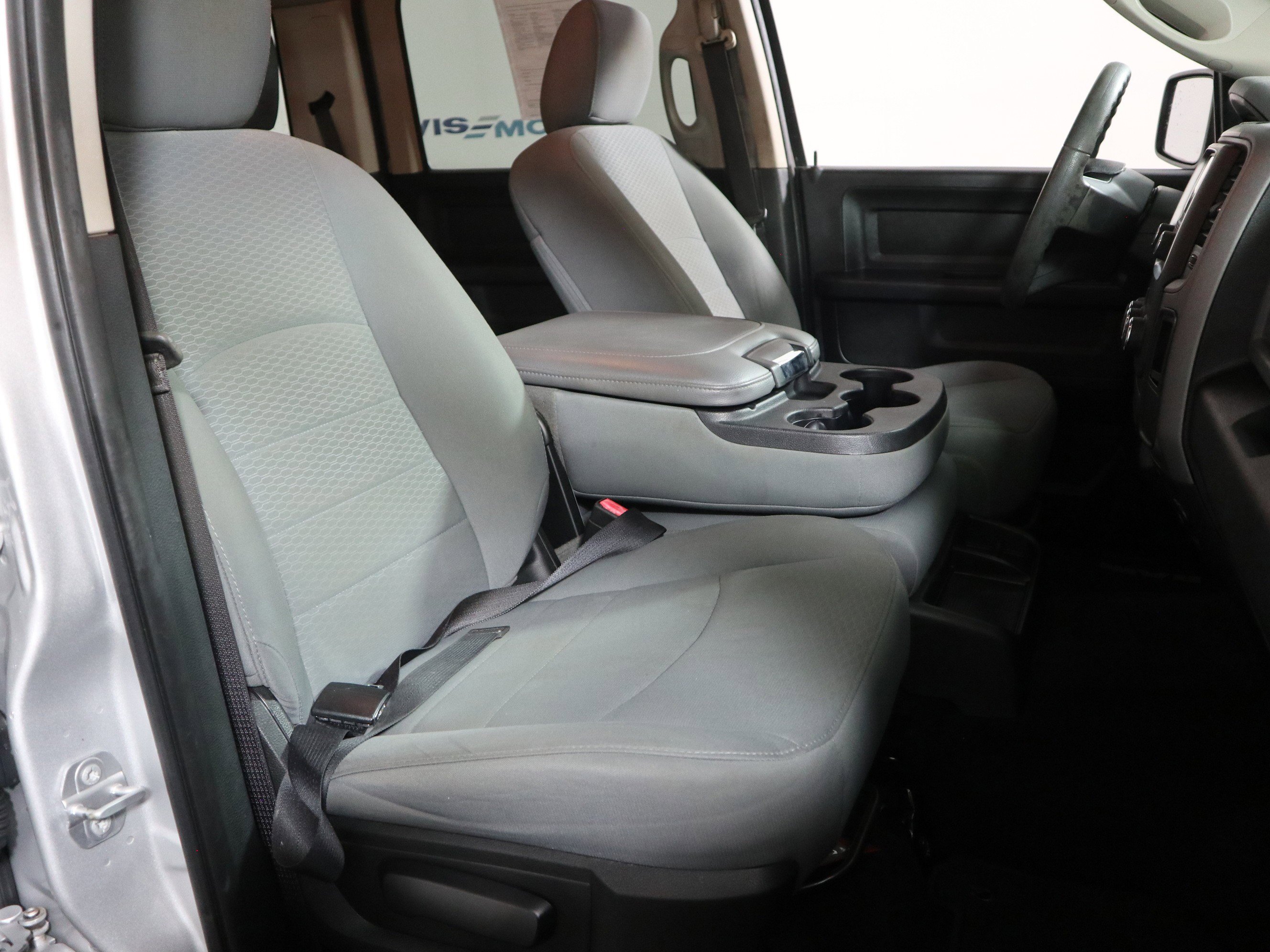 Used 2017 RAM 1500 Express image 19