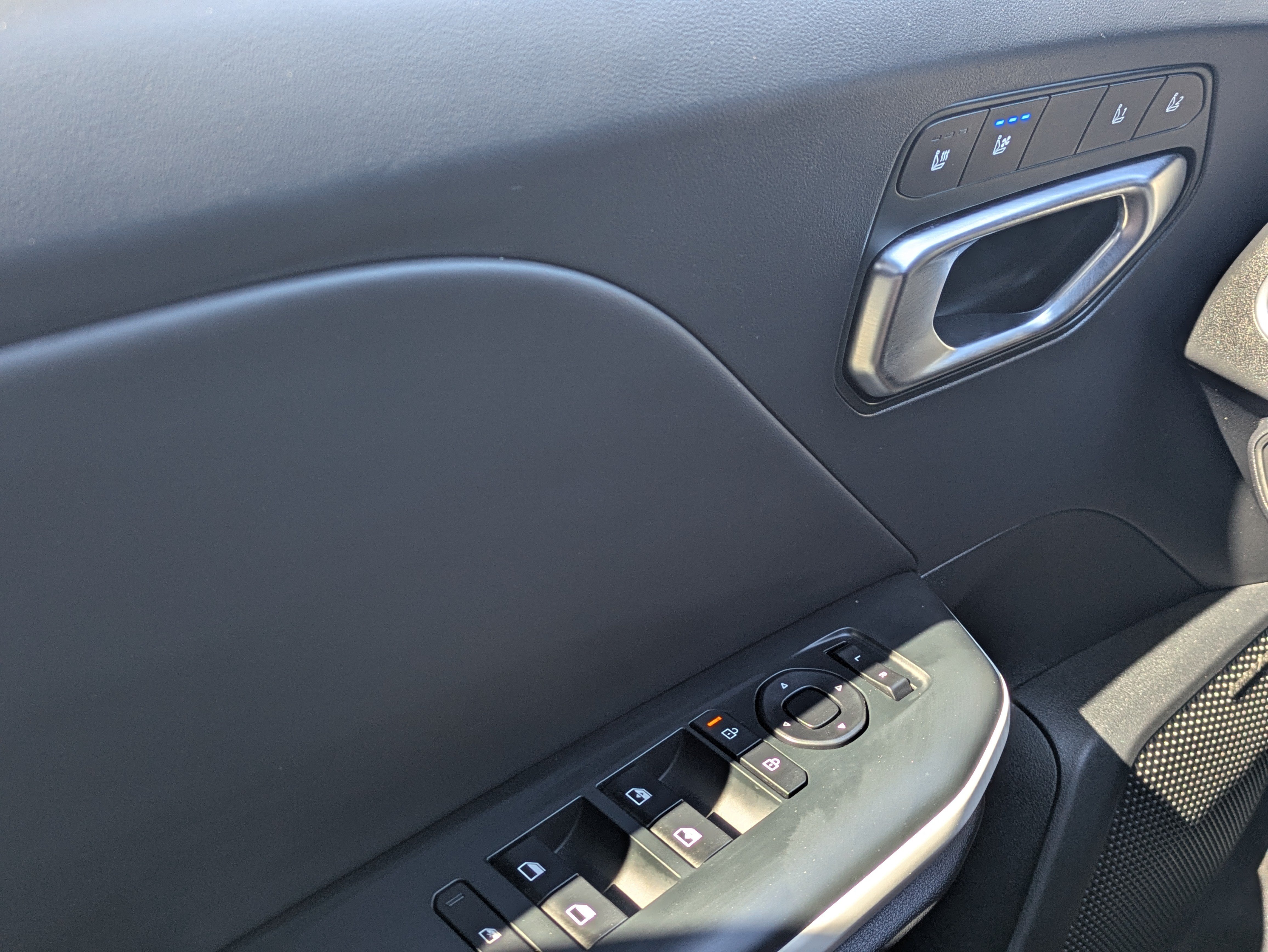Certified 2025 Kia K4 GT-Line w/ GT-Line Premium Package FWD image 26