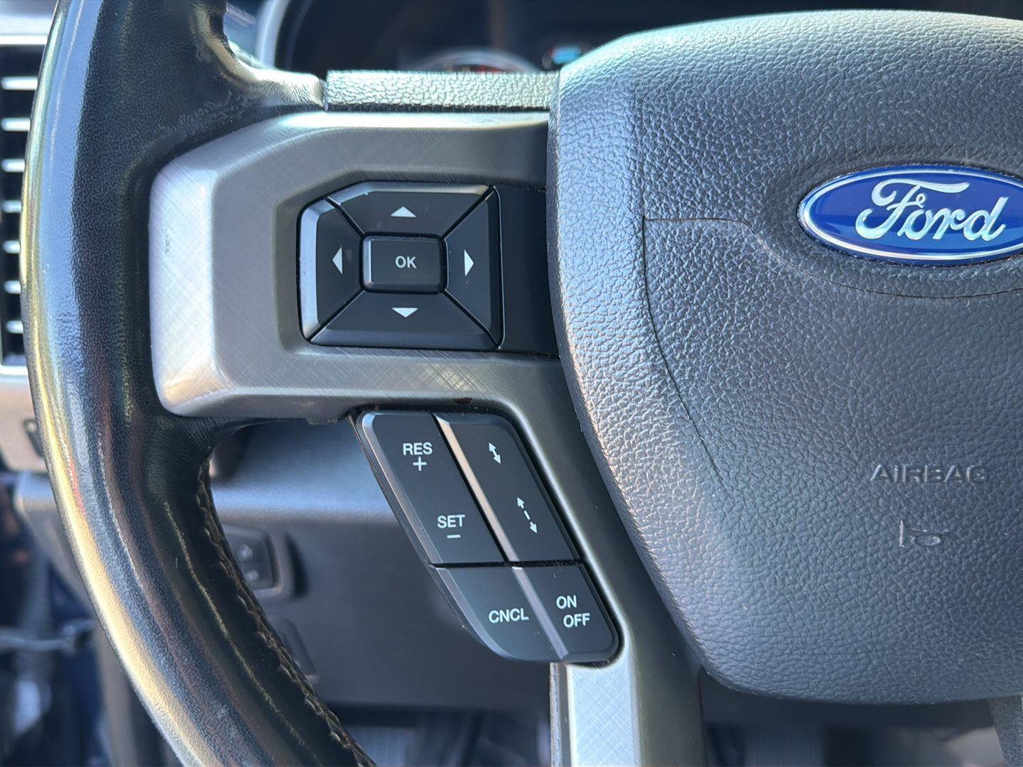 Used 2018 Ford F150 Limited w/ Trailer Tow Package RWD image 22