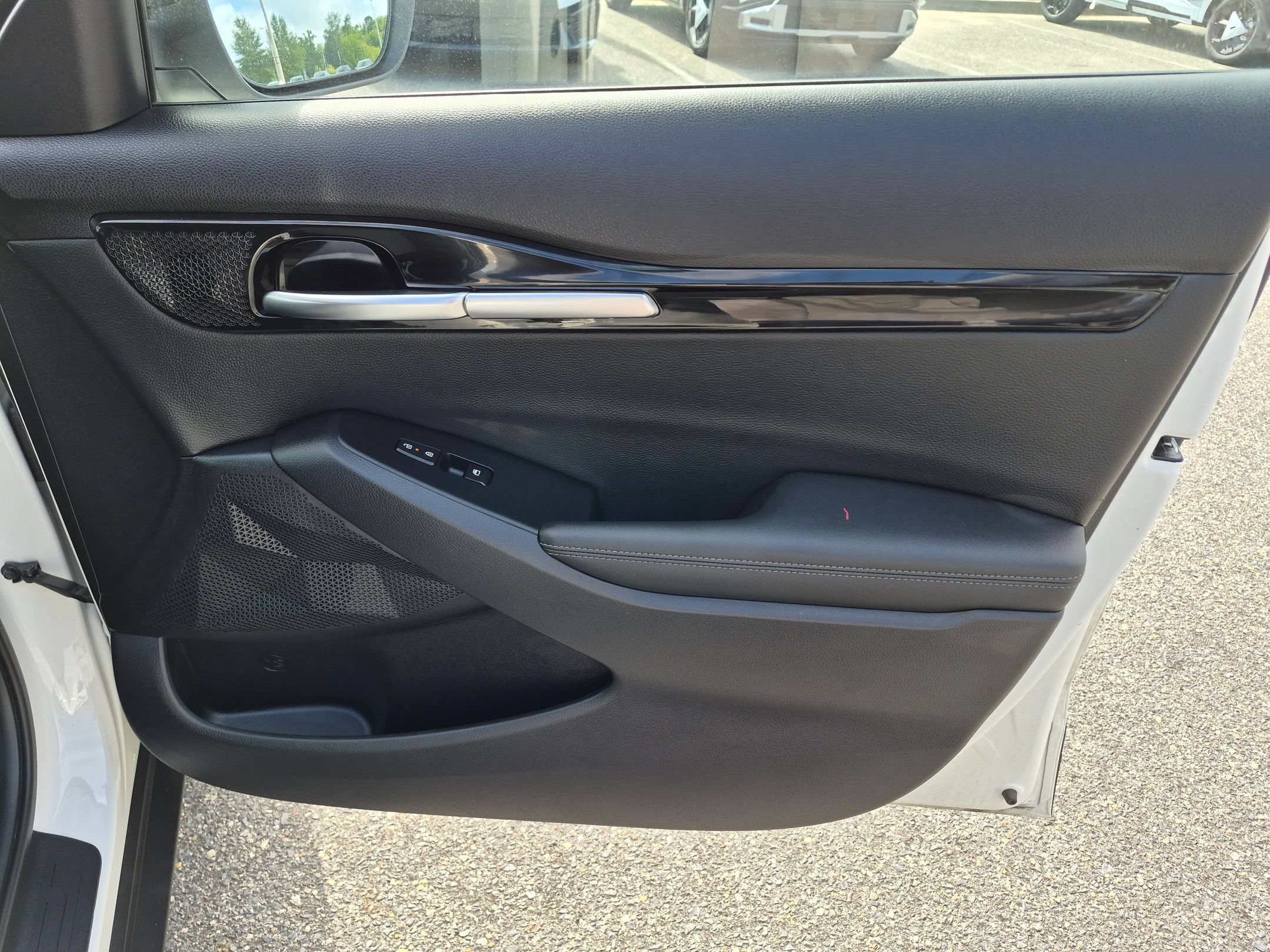Used 2024 Kia Seltos S FWD image 33