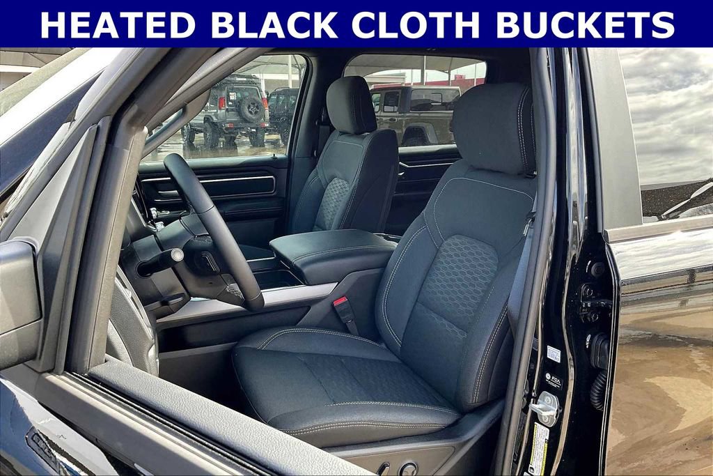 Used 2026 RAM 1500 4x4 Crew Cab image 3