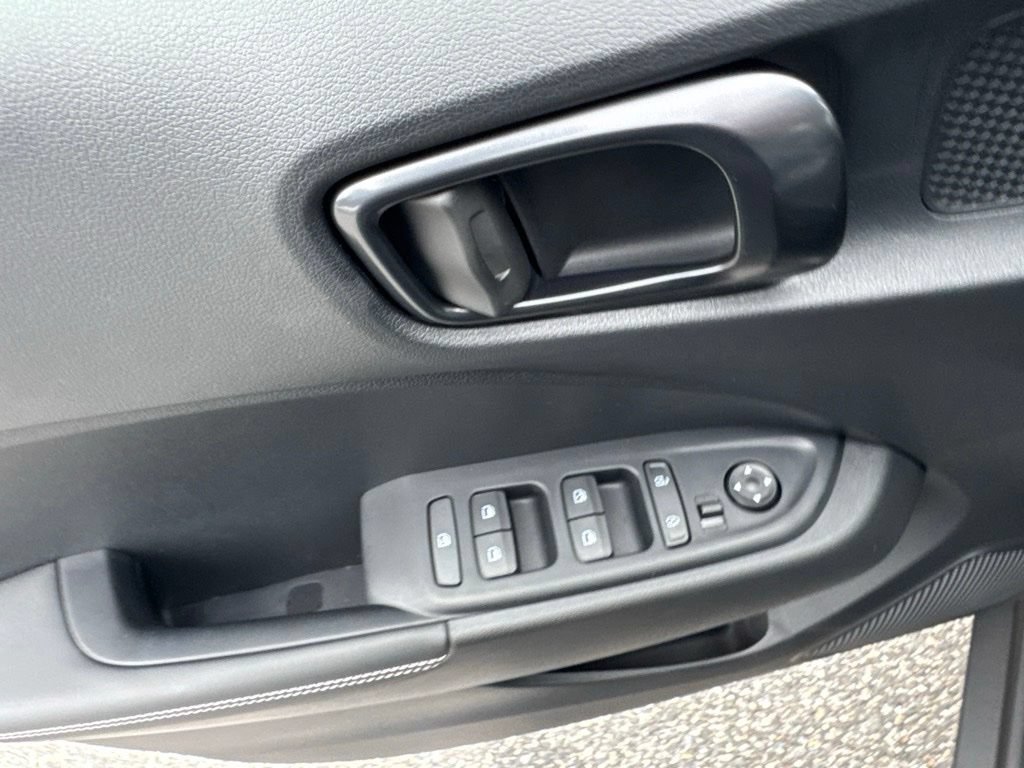 New 2026 Hyundai Venue SEL FWD image 8