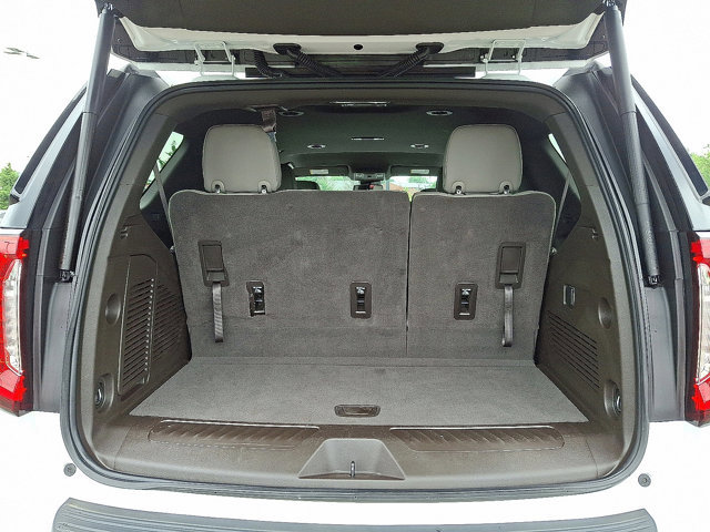 Used 2024 GMC Yukon SLT image 31