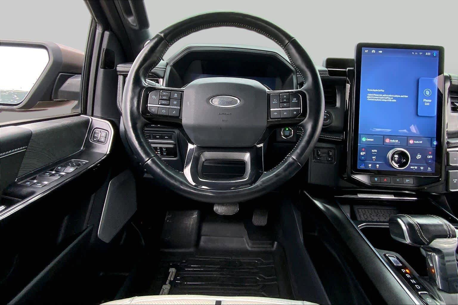 Used 2023 Ford F150 Lightning Platinum AWD/4WD image 5