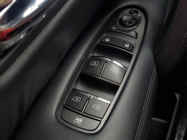 Used 2023 Nissan Armada SL w/ Cargo Package AWD/4WD image 19