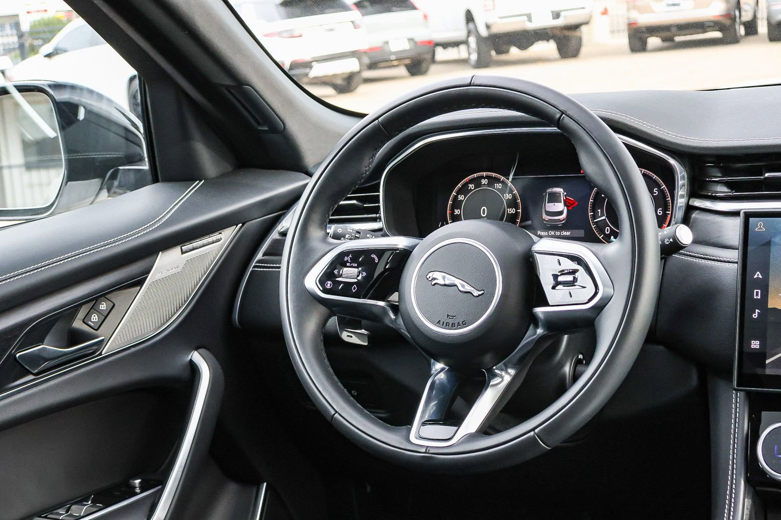 Used 2025 Jaguar F-PACE R-Dynamic S image 25